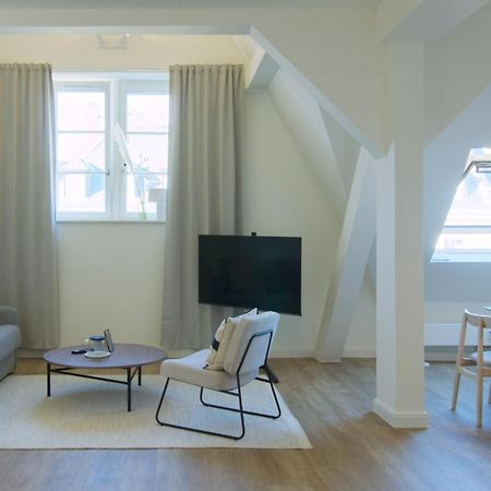Vonbehling Boutique Apt. - Blick Ueber Die Daecher Wiesbaden Exterior photo