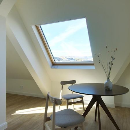 Vonbehling Boutique Apt. - Blick Ueber Die Daecher Wiesbaden Exterior photo